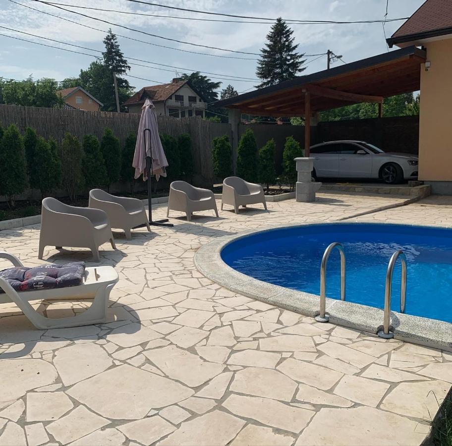 贝尔格莱德Mika'S Poolhouse别墅 外观 照片