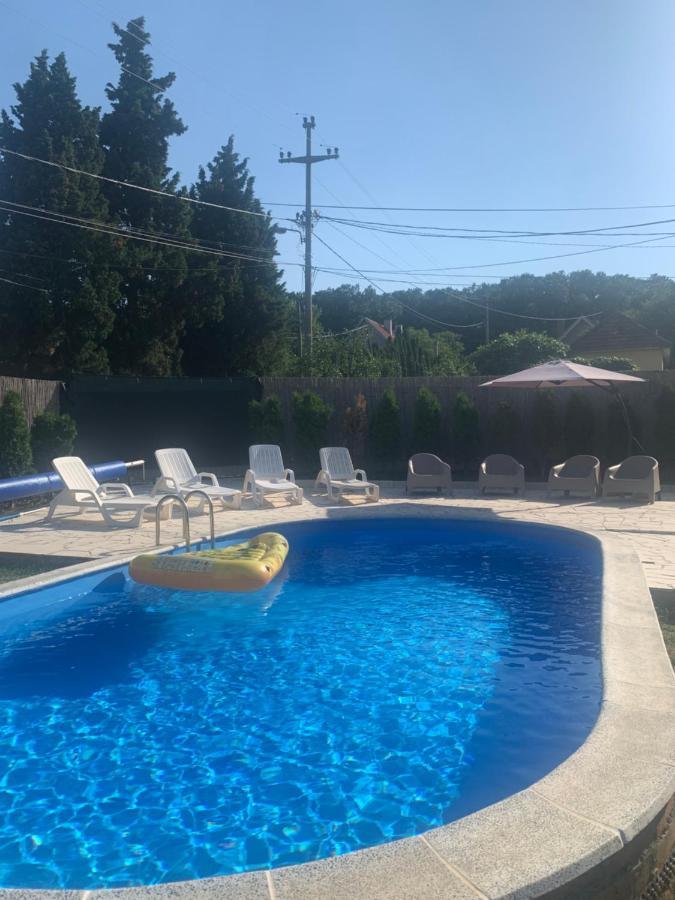 贝尔格莱德Mika'S Poolhouse别墅 外观 照片