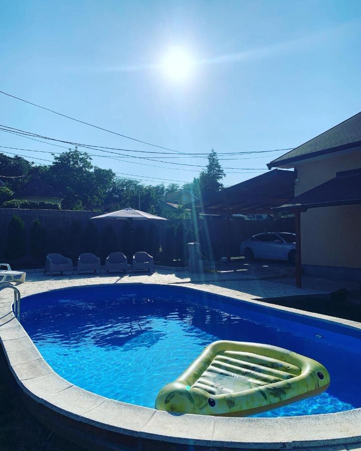 贝尔格莱德Mika'S Poolhouse别墅 外观 照片